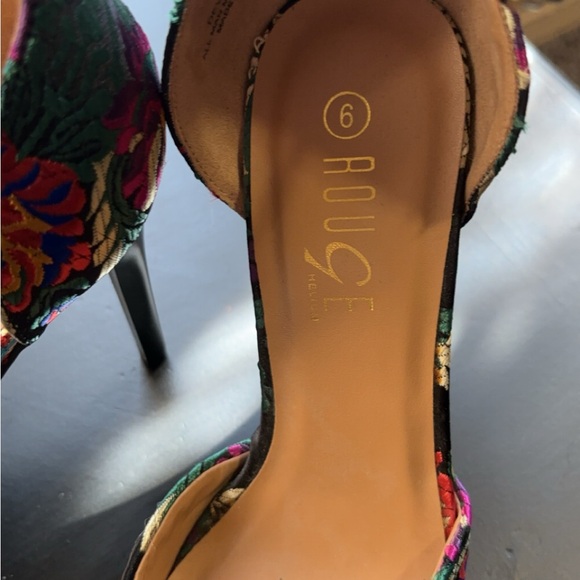 Rogue Helium Floral Embroidered Heels - Picture 3 of 5